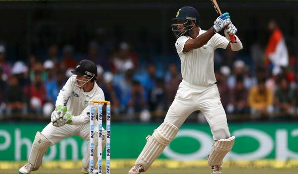 इंदौर टेस्ट : लंच तक भारत के 75 रन पर दो विकेट गिरे