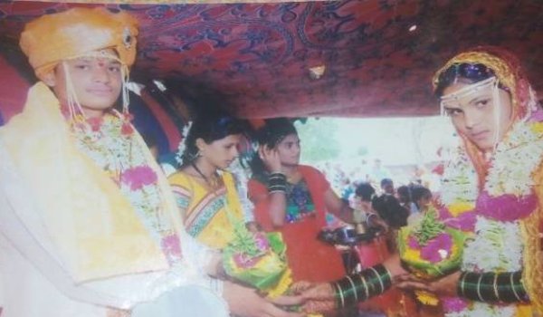 खाना बनाना नहीं आता कहते हुए रेत डाला पत्नी का गला खाना बनाना नहीं आता कहते हुए रेत डाला पत्नी का गला