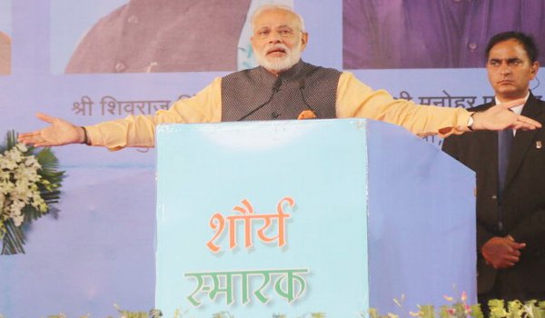 भारतीय सेना बोलती नहीं पराक्रम दिखाती है: प्रधानमंत्री मोदी भारतीय सेना बोलती नहीं पराक्रम दिखाती है: प्रधानमंत्री मोदी