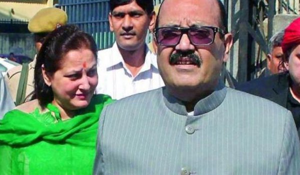 अमर सिंह के साथी को भारी पडी मोदी पर अभद्र टिप्पणी अमर सिंह के साथी को भारी पडी मोदी पर अभद्र टिप्पणी