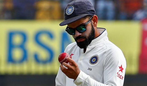विराट कोहली ने बॉल टैंपरिंग के आरोपों को खारिज किया विराट कोहली ने बॉल टैंपरिंग के आरोपों को खारिज किया