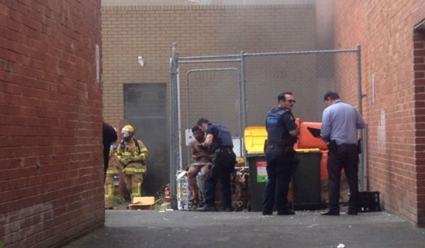 आस्ट्रेलिया में एक व्यक्ति ने बैंक में लगाई आग, 20 से अधिक घायल