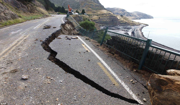 न्यूजीलेंड में भूकम्प के बाद आई सुनामी