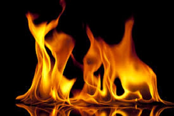 जयपुर: गुस्से में नाबालिग ने खुद को आग के हवाले किया