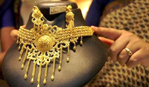gold market to see impact of ban on Rs 500 and Rs 1000 notes