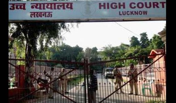 सूचना आयोग को दंड देकर वापस लेने का अधिकार नहीं : हाईकोर्ट सूचना आयोग को दंड देकर वापस लेने का अधिकार नहीं : हाईकोर्ट