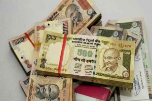 500 and 1000 rs note ban two people died due to heart attack