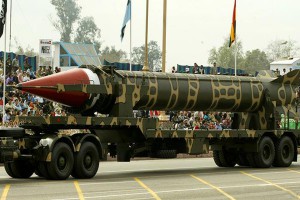 pakistan has a stockpile of between 130 and 140 nuclear warheads