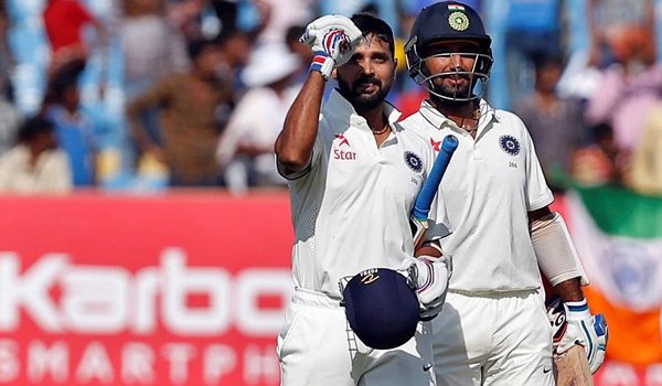 राजकोट टेस्ट : पुजारा और विजय के शतक से भारत का मजबूत पलटवार