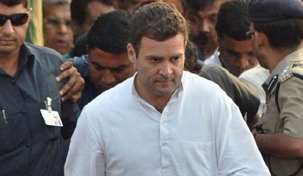 आरआरएस मानहानि केस में राहुल गांधी को मिली जमानत आरआरएस मानहानि केस में राहुल गांधी को मिली जमानत