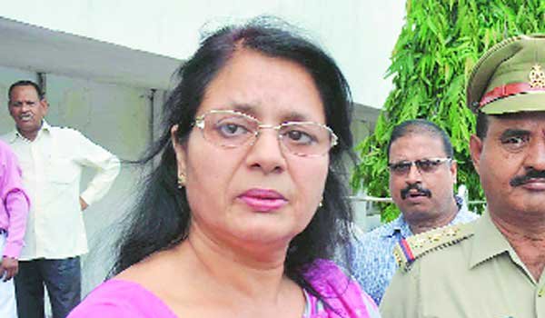 सारा की मां ने कहा, अमनमणि को मिले फांसी की सजा सारा की मां ने कहा, अमनमणि को मिले फांसी की सजा