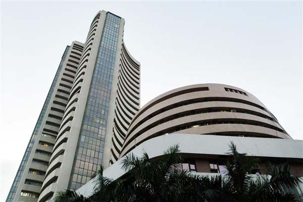 सेंसेक्स 5 महीने के निचले स्तर पर, बाजार में जबरदस्त गिरावट सेंसेक्स 5 महीने के निचले स्तर पर, बाजार में जबरदस्त गिरावट