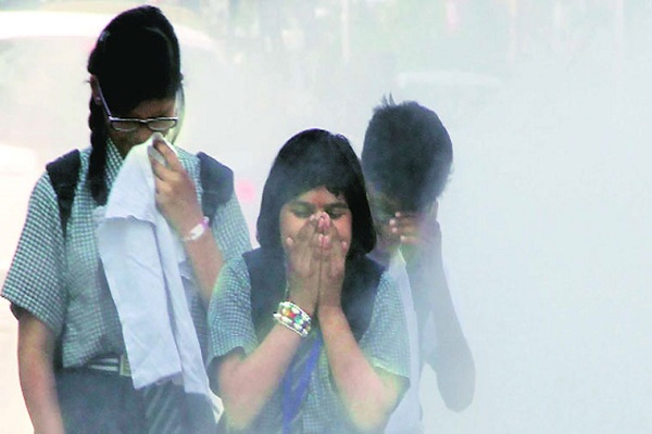 दिल्ली में बन रहे लंदन वाले हालात, स्मॉग से 4000 लोगों की मौत