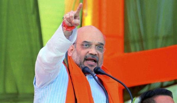 अमित शाह ने नोट बंदी पर कांग्रेस पर साधा निशाना अमित शाह ने नोट बंदी पर कांग्रेस पर साधा निशाना