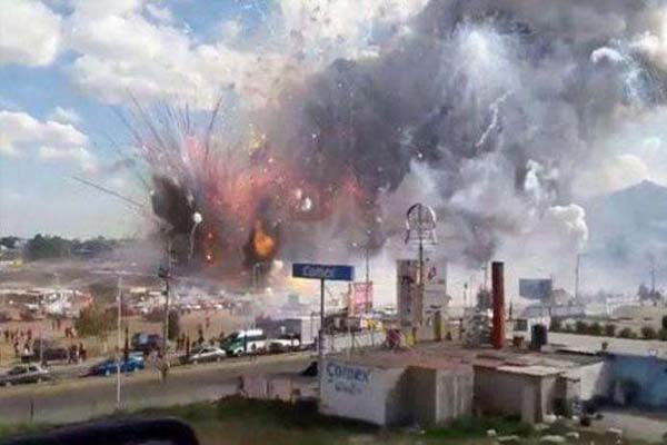 मेक्सिको के पटाखा बाजार में विस्फोट, 36 की मौत