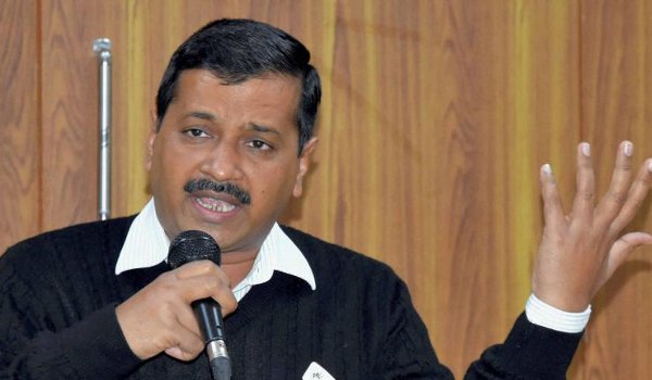 केजरीवाल ने कहा, राहुल गांधी में बिल्कुल हिम्मत नहीं केजरीवाल ने कहा, राहुल गांधी में बिल्कुल हिम्मत नहीं