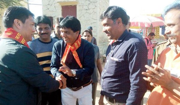 अजमेर, पुष्कर पहुंचे अरूणाचल के सीएम पेमा खांडू अजमेर, पुष्कर पहुंचे अरूणाचल के सीएम पेमा खांडू