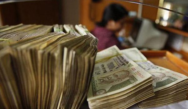 नोटबंदी के बाद बनी फर्जी कंपनियों पर आयकर की नजर नोटबंदी के बाद बनी फर्जी कंपनियों पर आयकर की नजर