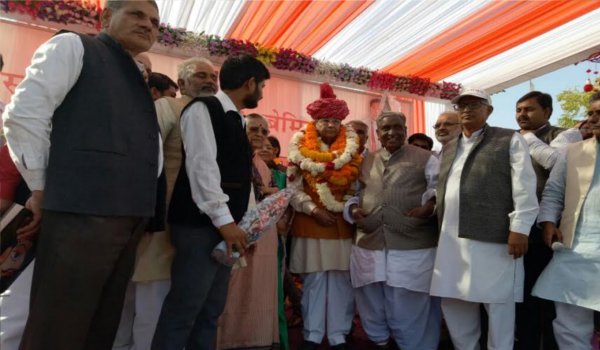 घनश्याम तिवाडी ने जन्मदिवस पर दिखाई पॉलीटिकल ताकत घनश्याम तिवाडी ने जन्मदिवस पर दिखाई पॉलीटिकल ताकत