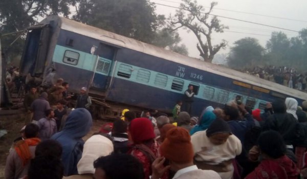 सियालदाह-अजमेर एक्सप्रेस हादसे में राजस्थान के 20 से अधिक यात्री घायल