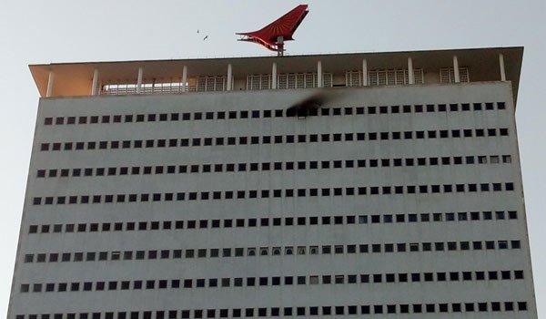 मुंबई : एयर इंडिया की इमारत में लगी आग पर काबू
