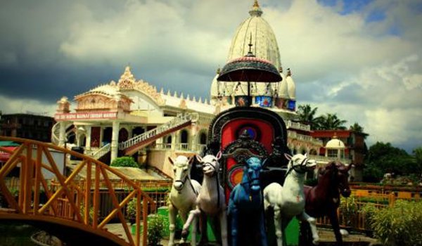 सिलीगुडी के इस्कॉन मंदिर में पेटीएम से किया जा सकता है दान