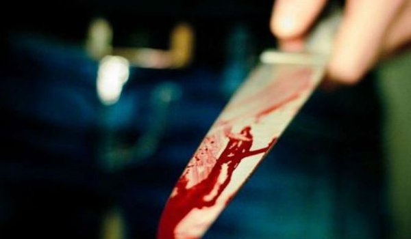 पुणे में छेड़छाड़ का विरोध करने पर युवती की चाकू से हत्या