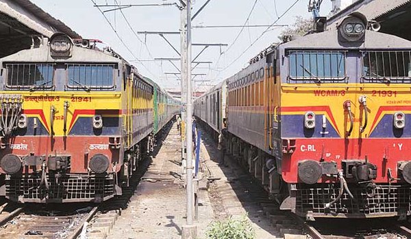अब 160 किमी की रफ्तार से रेलगाड़ी चलाने का निर्णय अब 160 किमी की रफ्तार से रेलगाड़ी चलाने का निर्णय