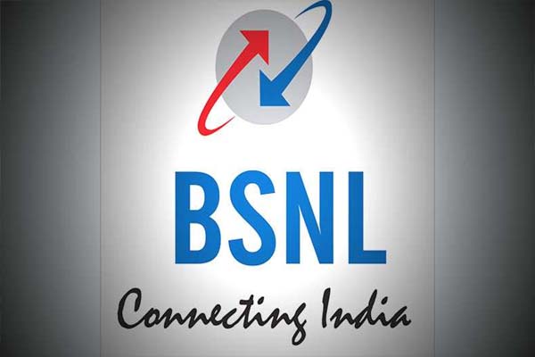 अप्रैल-दिसंबर में BSNL का घाटा कम होकर 4,890 करोड़ रूपये पर अप्रैल-दिसंबर में BSNL का घाटा कम होकर 4,890 करोड़ रूपये पर