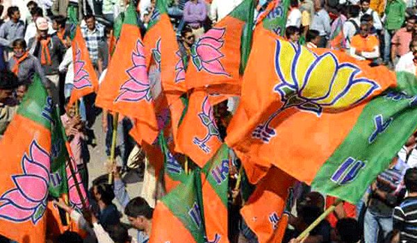 उत्तर प्रदेश चुनाव : भाजपा उम्मीदवारों की पहली सूची में 149 नाम