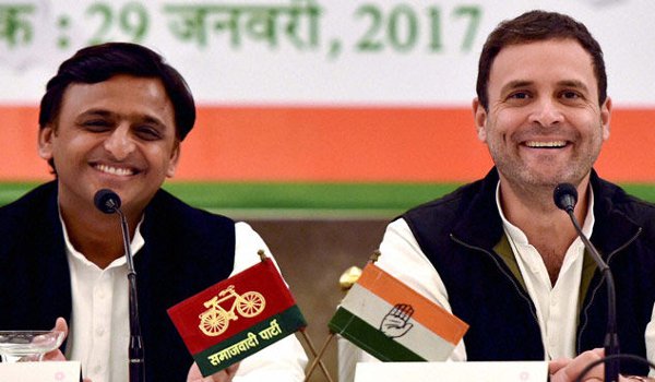 राहुल गांधी-अखिलेश यादव ने किया 300 से ज्यादा सीटें जीतने का दावा