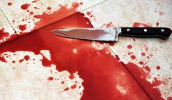 एक तरफा प्यार : सनकी आशिक ने युवती को चाकुओं से गोदा एक तरफा प्यार : सनकी आशिक ने युवती को चाकुओं से गोदा