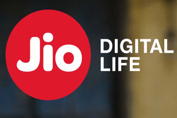 इंटरनेट स्पीड में Jio ने दूसरी कंपनियों को पछाड़ा