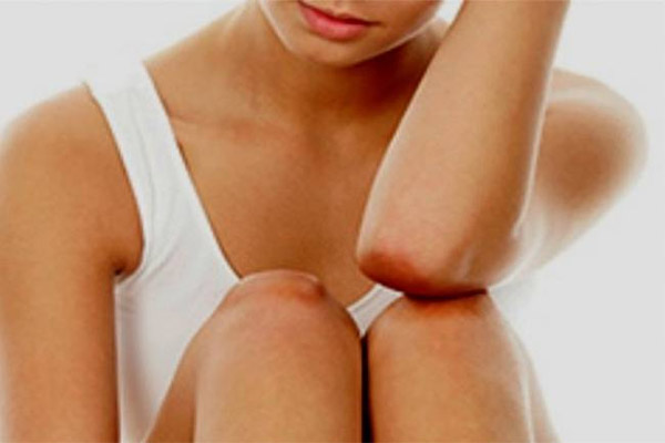 Home remedies to remove the darkness of the elbows and knees!