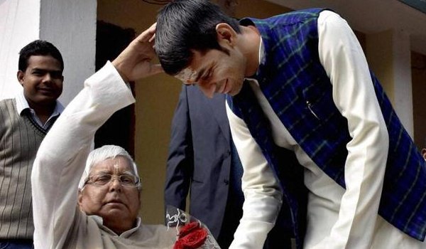 गरीब बिहार के मंत्री लग्जरी गाड़ियों और महंगे बाइक के शौकीन गरीब बिहार के मंत्री लग्जरी गाड़ियों और महंगे बाइक के शौकीन