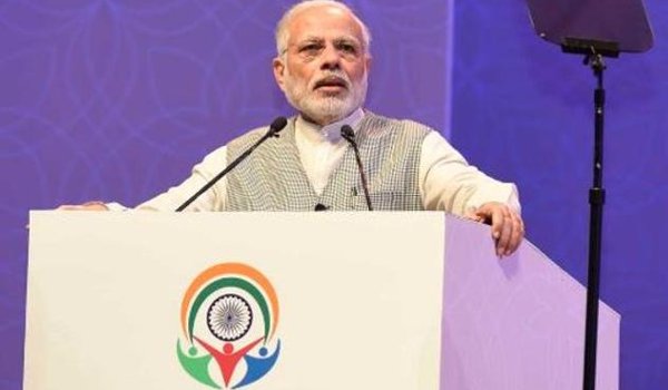 हम पासपोर्ट का रंग नहीं, खून का रिश्ता देखते हैं : प्रधानमंत्री मोदी