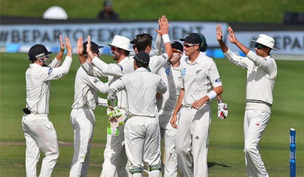 न्यूजीलैंड ने दूसरे टेस्ट में बांग्लादेश को हराया, श्रृंखला 2-0 से जीती न्यूजीलैंड ने दूसरे टेस्ट में बांग्लादेश को हराया, श्रृंखला 2-0 से जीती