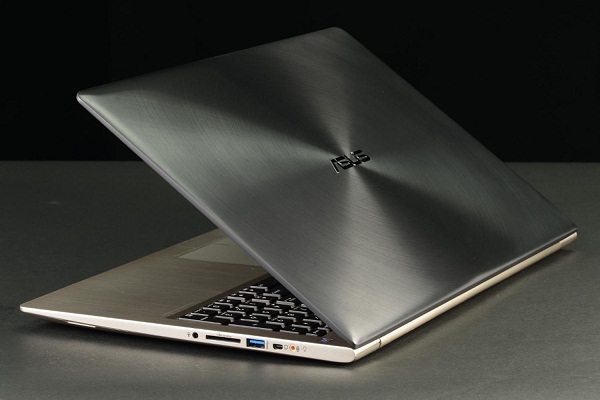 ये हैं दुनिया का सबसे सस्ता लैपटॉप, मिल रहा है सिर्फ 12,737 रूपए में