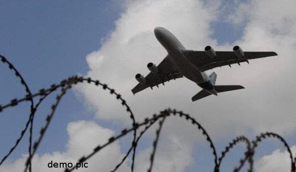 भोपाल : रनवे नहीं दिखने के कारण आधे घंटे तक आसमान में उड़ता रहा विमान