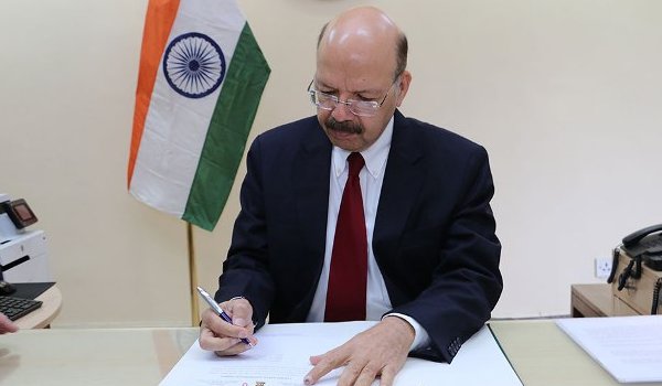 उत्तर प्रदेश विधानसभा चुनाव : सात चरणों में होगा मतदान उत्तर प्रदेश विधानसभा चुनाव : सात चरणों में होगा मतदान