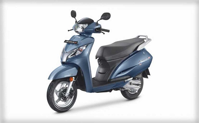 खुशखबरी- Honda ने लॉन्च किया Activa का नया मॉडल, माइलेज और टॉप स्पीड उड़ा देगी आप के होश खुशखबरी- Honda ने लॉन्च किया Activa का नया मॉडल, माइलेज और टॉप स्पीड उड़ा देगी आप के होश