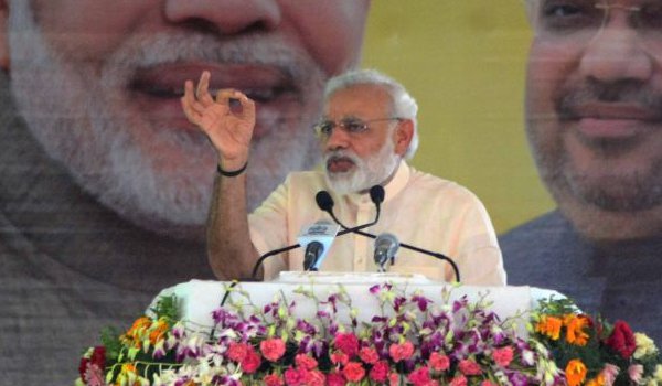 इलाहाबाद में बोले मोदी, हम यूपी का भाग्य बदलने के लिए लड़ रहे चुनाव इलाहाबाद में बोले मोदी, हम यूपी का भाग्य बदलने के लिए लड़ रहे चुनाव