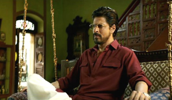 shah rukh khan's raees banned in pakistan for showing muslims in 'negative light'