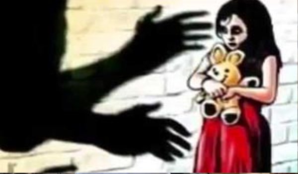 12 year old boy trying to rape of 5 year old girl in hamirpur