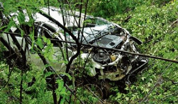 किन्नौर में खाई में गिरी कार, तीन युवकों की मौत