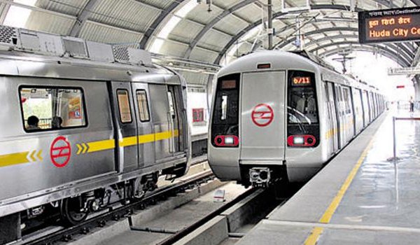 टोकन या कार्ड नहीं अब स्मार्टफोन फोन से होगा मेट्रो में सफर टोकन या कार्ड नहीं अब स्मार्टफोन फोन से होगा मेट्रो में सफर