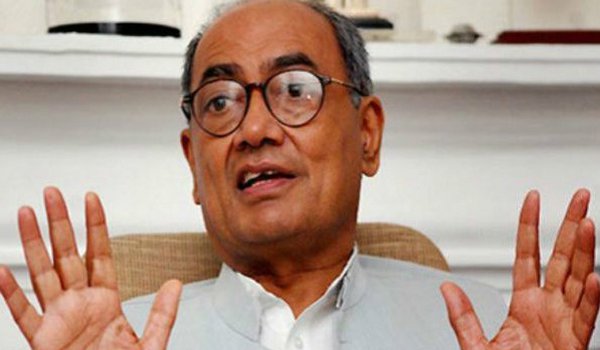 गिरफ्तार किए गए ISI एजेंटों में एक भी मुसलमान नहीं : दिग्विजय गिरफ्तार किए गए ISI एजेंटों में एक भी मुसलमान नहीं : दिग्विजय