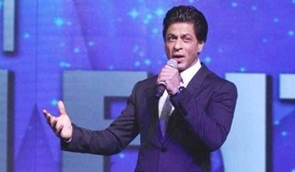 छोटे परदे पर होस्ट बनकर लौटेंगे किंग खान छोटे परदे पर होस्ट बनकर लौटेंगे किंग खान