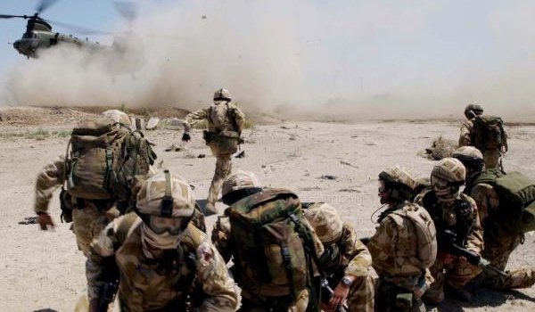 इराक युद्ध के आरोपों की जांच बंद करेगा ब्रिटेन