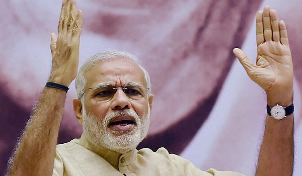 संत आध्यात्म से देश की जनशक्ति को और मजबूत करें : मोदी संत आध्यात्म से देश की जनशक्ति को और मजबूत करें : मोदी